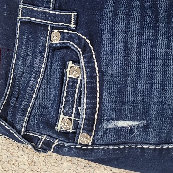 True Religion Women Denim Shorts - Picture 9 of 16